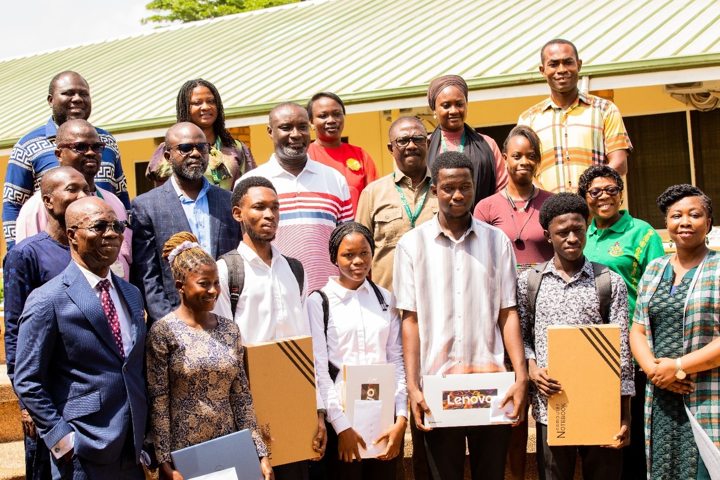 The Andy Amuna Foundation Presents Laptops and Cash Awards to Scholars