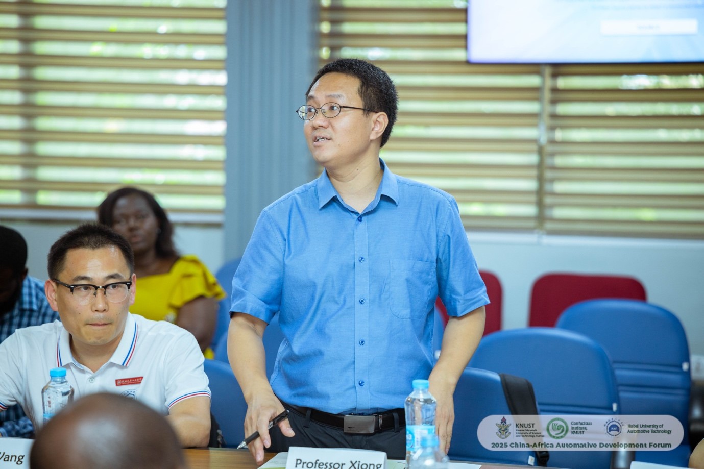 Prof. Xiong Yongchen, Dean of the School of Optic-Electronic Engineering, New Energy and Future Automotive Technology, HUAT