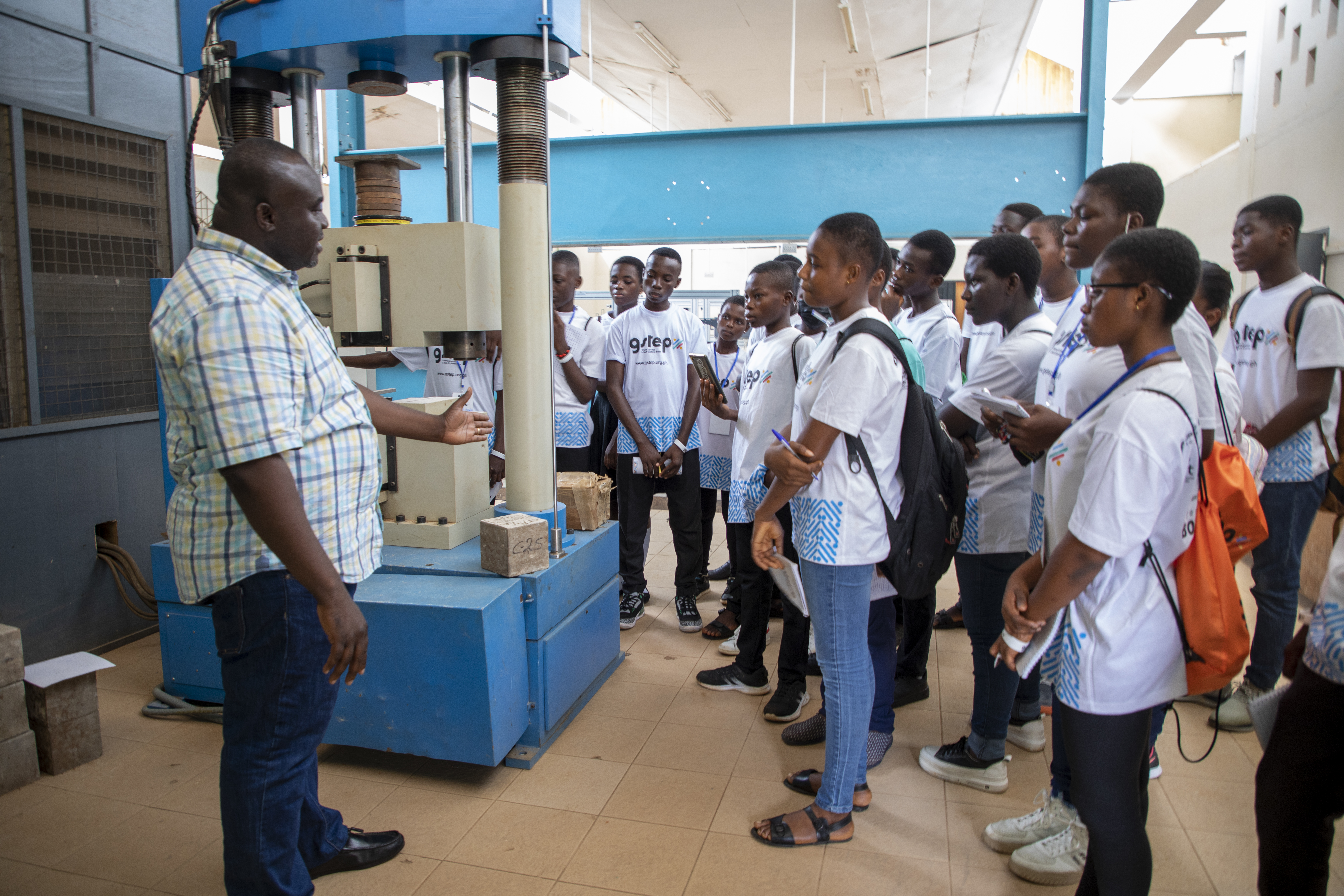 Students toured the Civil Engineering Lab